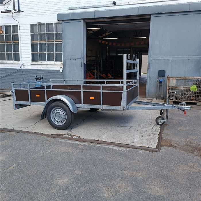 LOCATION Remorque PERMIS B - Syma bois 257 x 151 cm - ouverte - 1 essieu - 750 kg - Caution 200 € LOCATION Remorque PERMIS B - Syma bois 257 x 151 cm - ouverte - 1 essieu - 750 kg - Caution 200 €